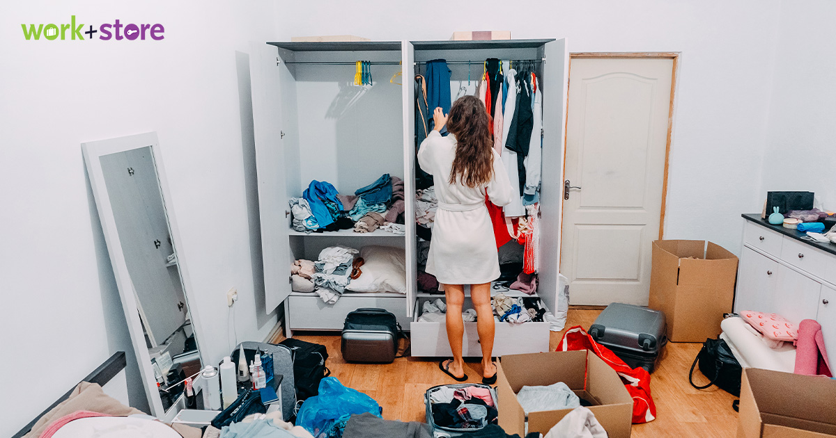 A Step-By-Step Guide To Decluttering Your Wardrobe